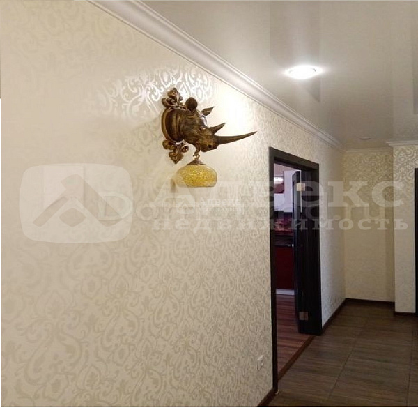 Квартира 2-комн., 87 м²