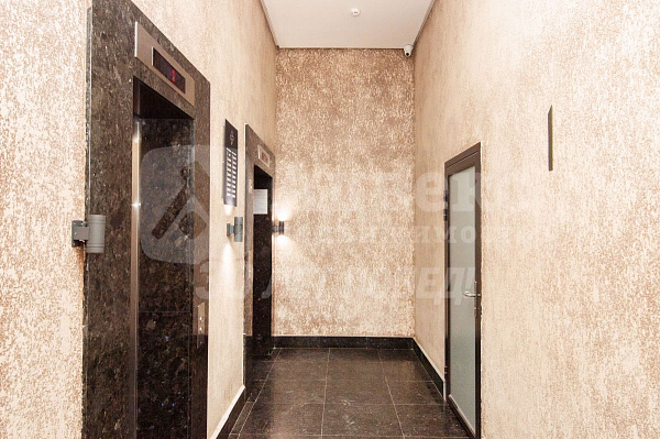 Квартира 2-комн., 90.6 м²