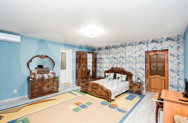 Квартира 1-комн., 66.8 м²