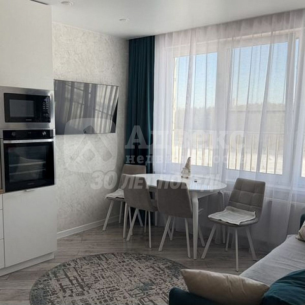 Квартира 2-комн., 60 м²