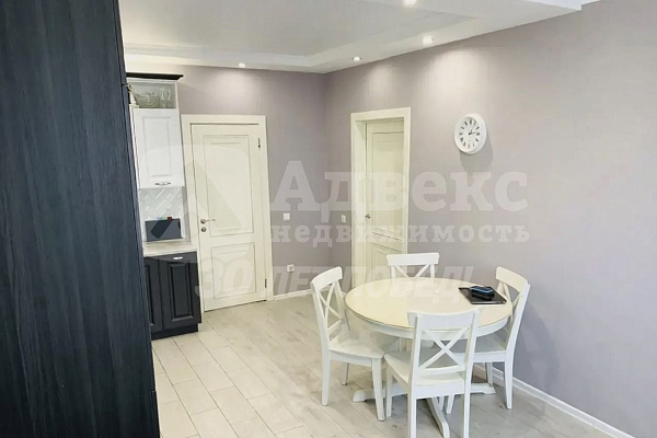 3-к квартира, 77 кв.м.