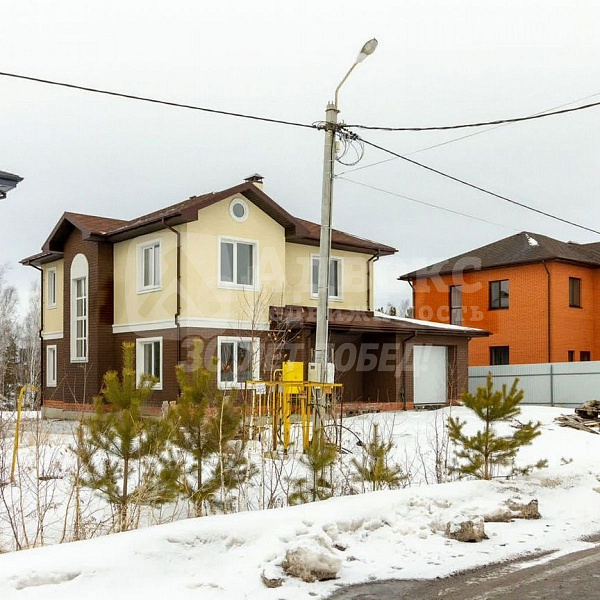 Коттедж 200.7 м²