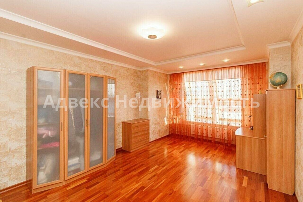 Квартира много-комн., 282 м²