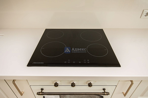 Коттедж 410 м²