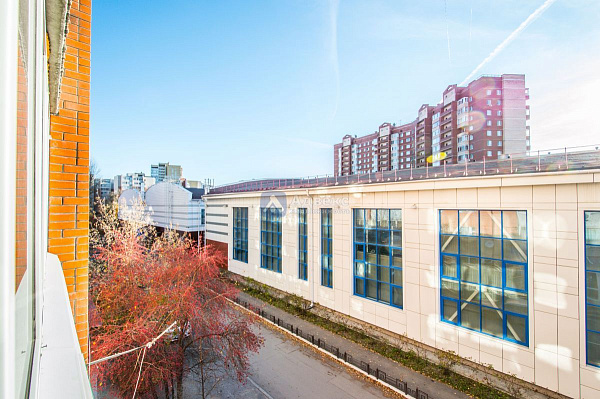 Квартира 3-комн., 107.7 м²