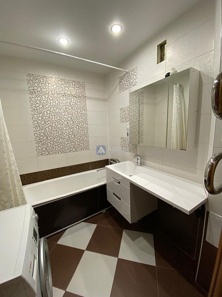 Квартира 3-комн., 90.1 м² Квартира 3-комн., 90.1 м²