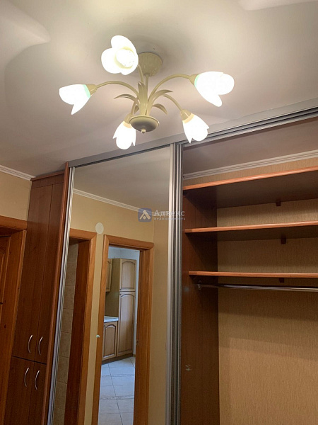 Квартира 3-комн., 65.6 м²