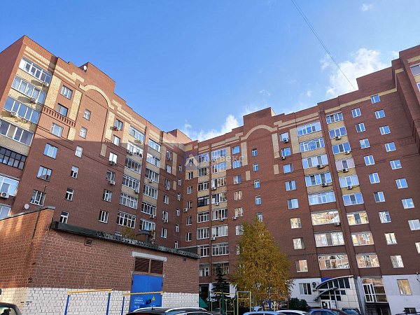 Квартира 2-комн., 123.3 м² Квартира 2-комн., 123.3 м²