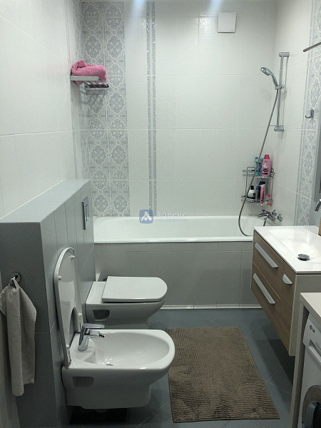 Квартира 2-комн., 70.2 м² Квартира 2-комн., 70.2 м²