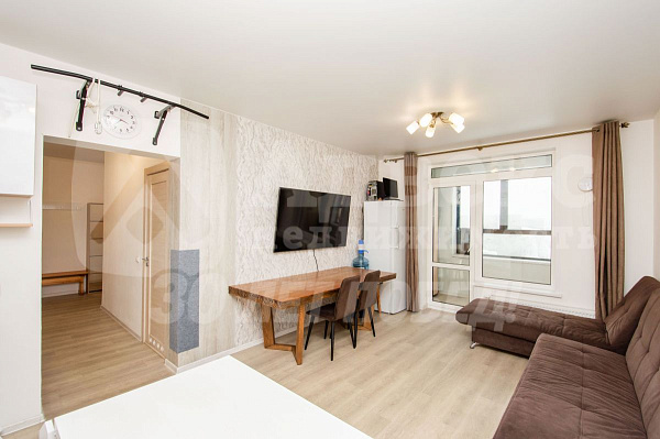 Квартира 2-комн., 71.1 м²