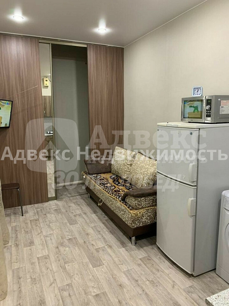 Комната 12.3 м²