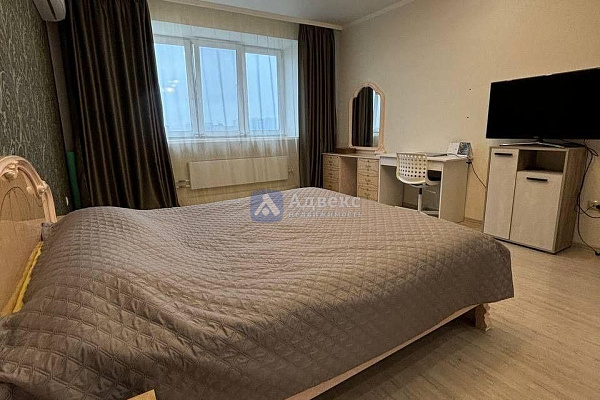 2-к квартира, 76 кв.м.