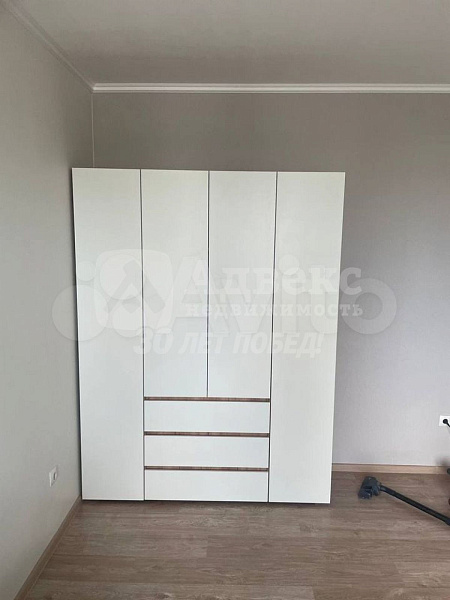 Квартира 1-комн., 37 м²