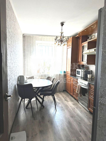 Квартира 3-комн., 70.2 м²
