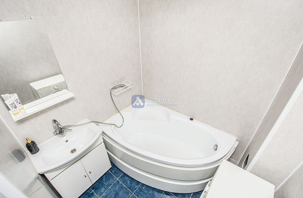Квартира 3-комн., 91 м²