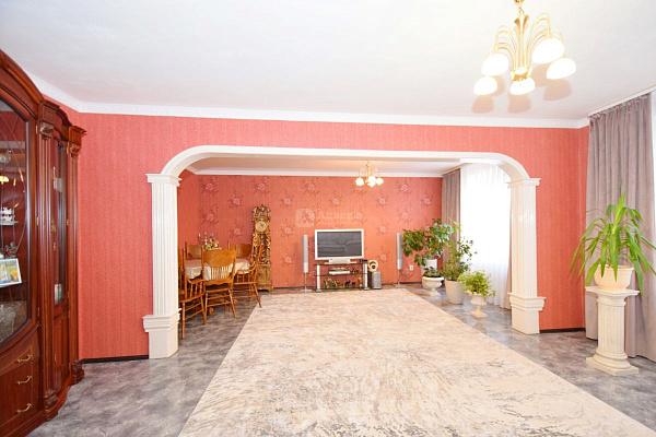 4-к квартира, 151 кв.м. 4-к квартира, 151 кв.м.