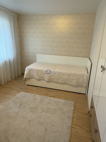 Квартира 3-комн., 72 м²
