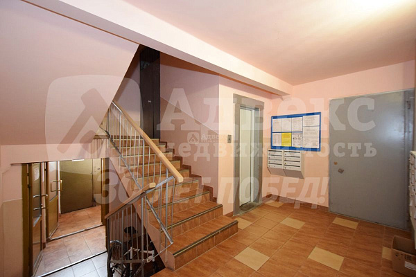 Квартира 3-комн., 91 м²