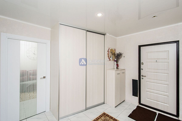 3-к квартира, 92 кв.м. 3-к квартира, 92 кв.м.