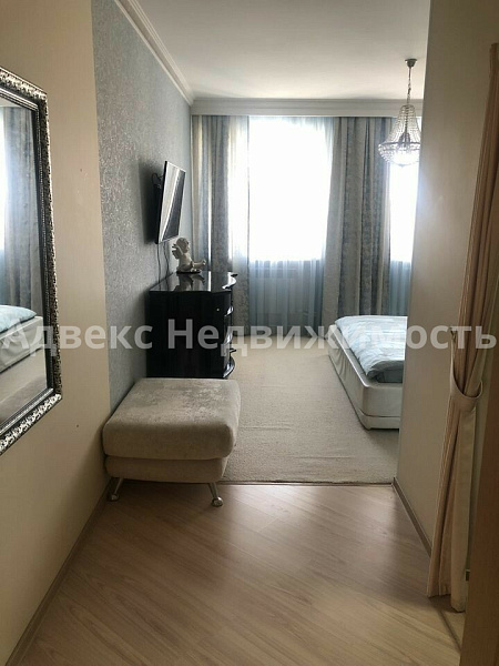 Квартира 3-комн., 110 м²