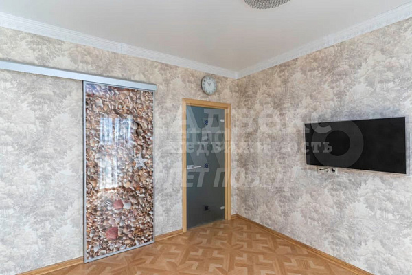 2-к квартира, 80 кв.м.